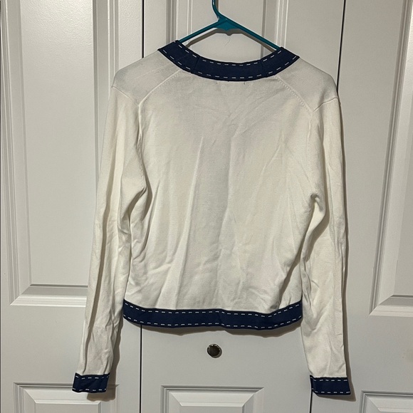 Karl Lagerfeld Paris V-Neck Knit Cardigan Sweater, Women’s Small NWT - $109! - Picture 5 of 7